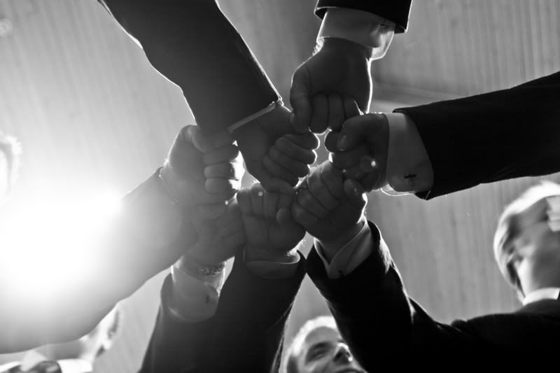 IMAGE: http://i38.photobucket.com/albums/e110/Lovebugg42/012.jpg