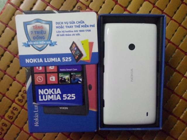 Lumia 525 màu trắng còn BH chính hãng - 2