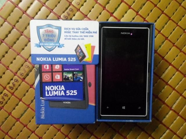 Lumia 525 màu trắng còn BH chính hãng