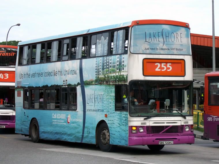 7208Z on Svc 255 with Lakeshore Ad