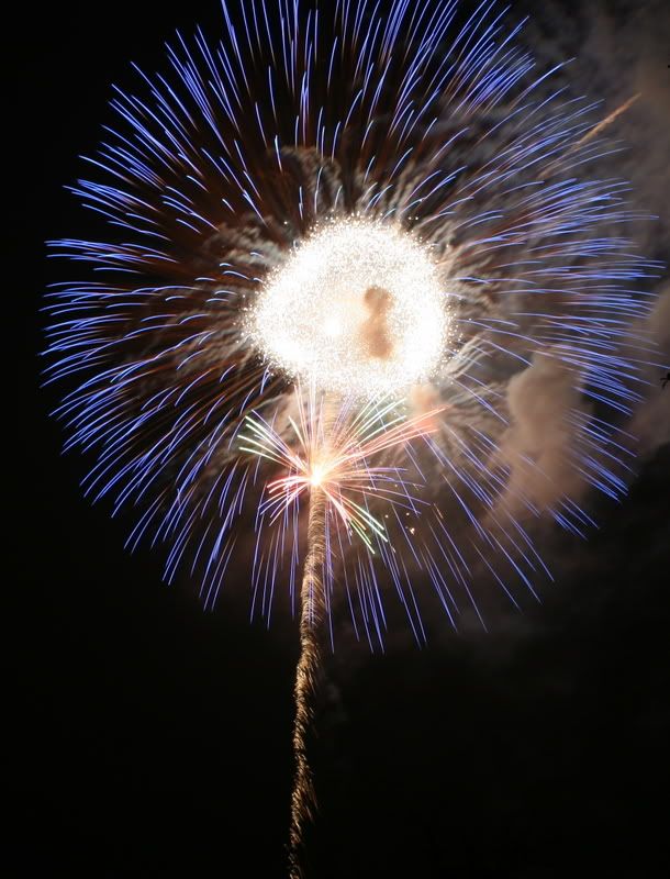 IMAGE: http://i38.photobucket.com/albums/e115/kgauger30/fw33.jpg