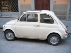 250px-Fiat_500.jpg