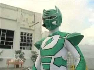 http://i38.photobucket.com/albums/e119/brianfortune/Power_Rangers_Jungle_Fury_25_One-4.jpg