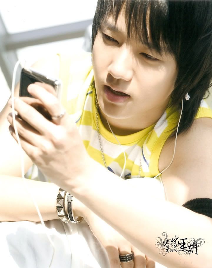 1.jpg Yesung image by yesung-love