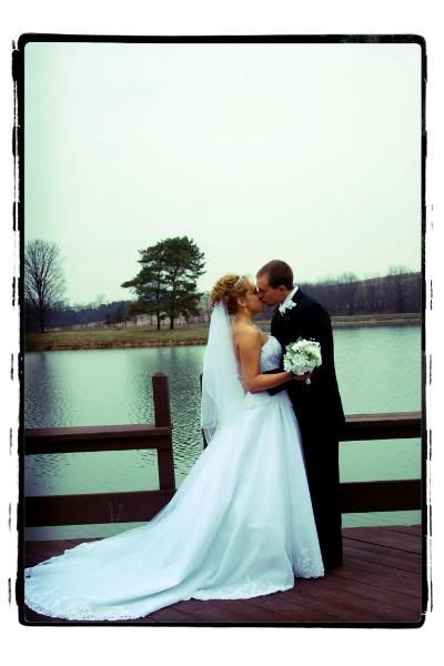 IMAGE: http://i38.photobucket.com/albums/e127/whoopsjenny/23.jpg