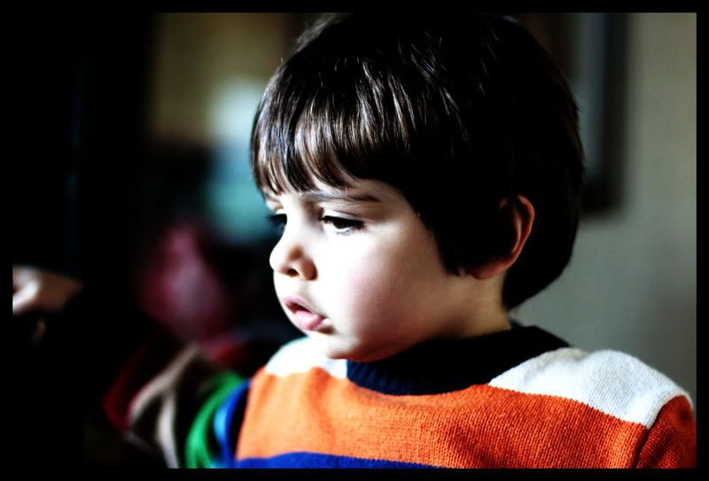 IMAGE: http://i38.photobucket.com/albums/e127/whoopsjenny/christmas5.jpg