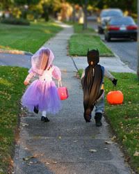 tricktreat.jpg picture by bestofphotos