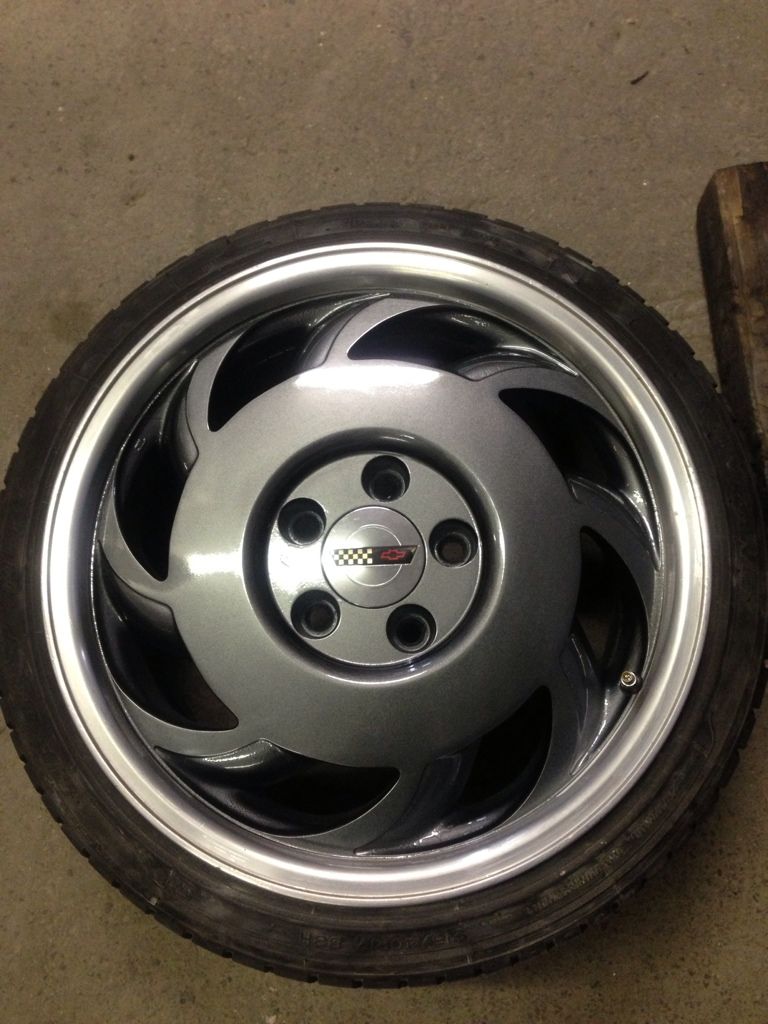 FS 17x8.5/9.5 Corvette Sawblades Fresh Paint (NH)