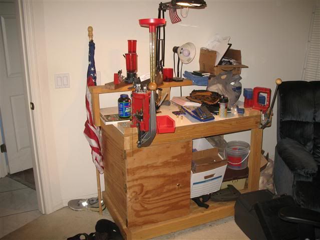 ReloadingBenchSmall.jpg