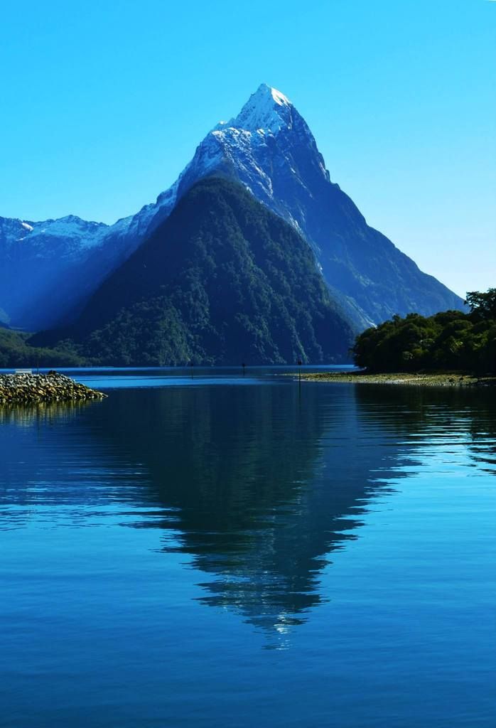 Entrance to Milford Sound